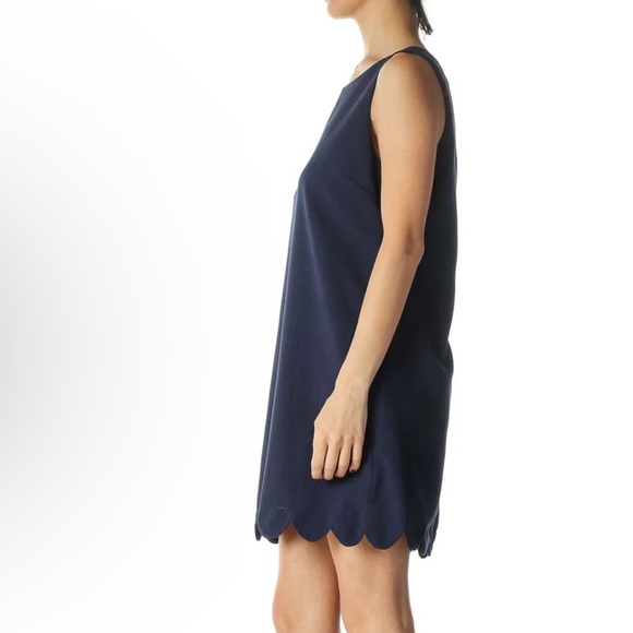 Monteau Dress with Scalloped bottom - Picture 4 of 7